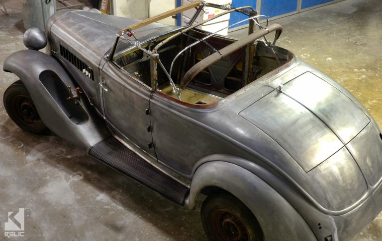 RELIC-fabrication- Auburn classic car